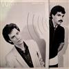 ouvir online Daryl Hall & John Oates - Voices